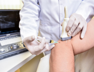 Best injection for tennis elbow with Physio Soton in Eastleigh near Southampton